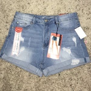 NWT HIGH RISE JEAN SHORTS